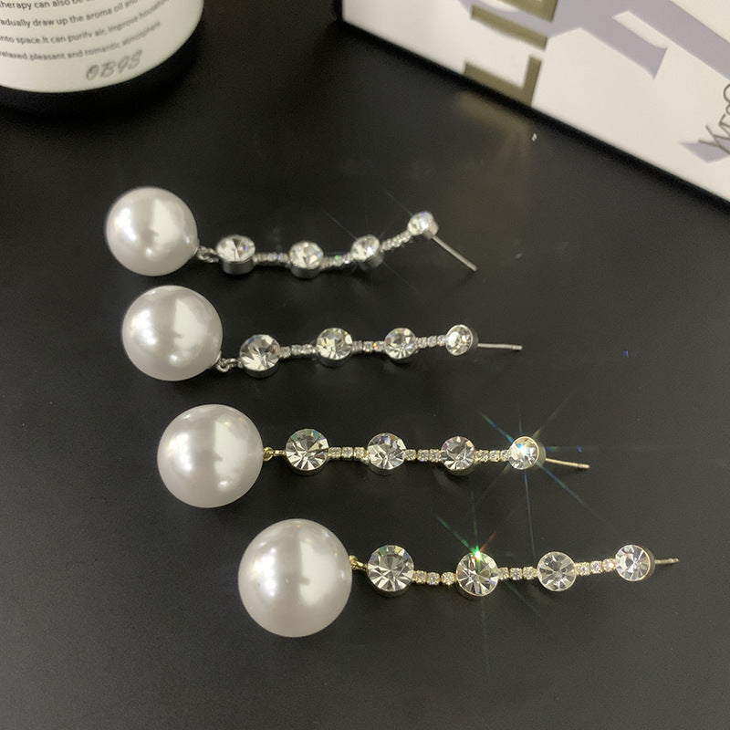 Long Style High-end And Atmospheric Earrings With Temperament