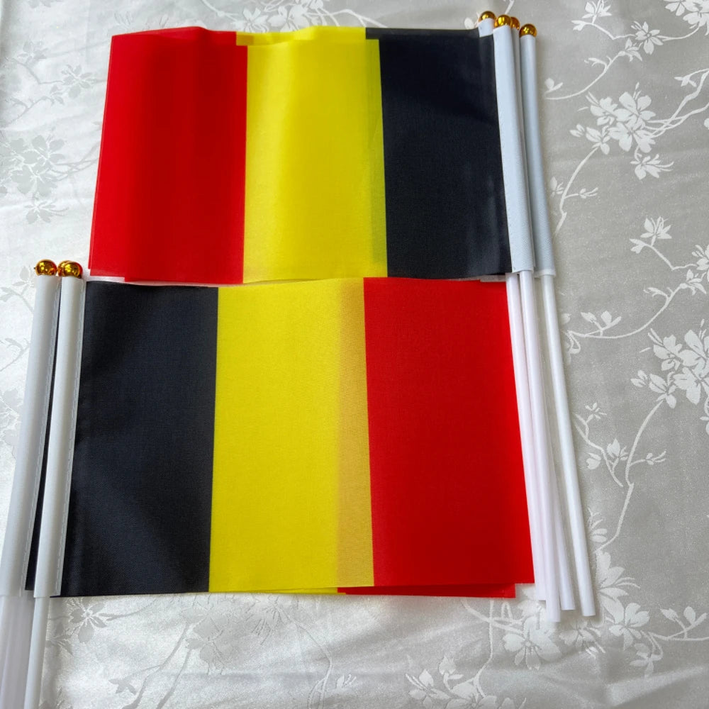 Belgium  Banner 14x21cm Belgian flag Belgian National FlagBelgian flag, parade flag, small flag, activity scope: Family Sports d
