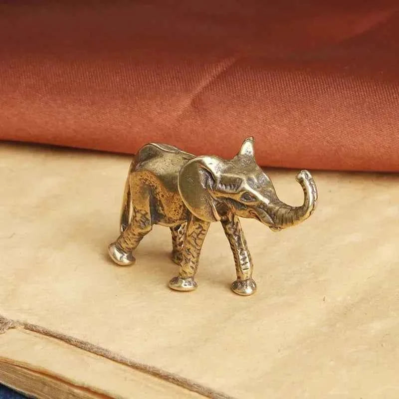 Antique Bronze Minature Elephant Figurines Tea Pet Table Ornament Decorations Solid Copper Animal Crafts Home Decor Living Room