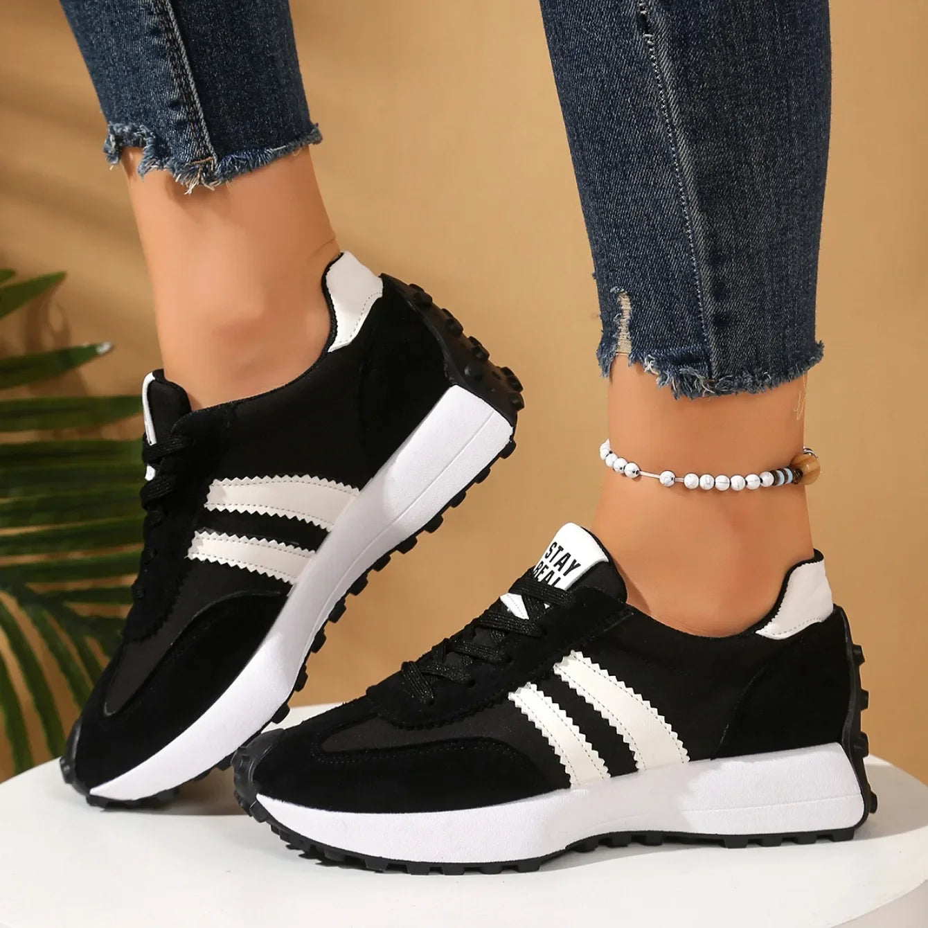 2025 New Trendy Women Casual Shoes Autumn Versatile Height