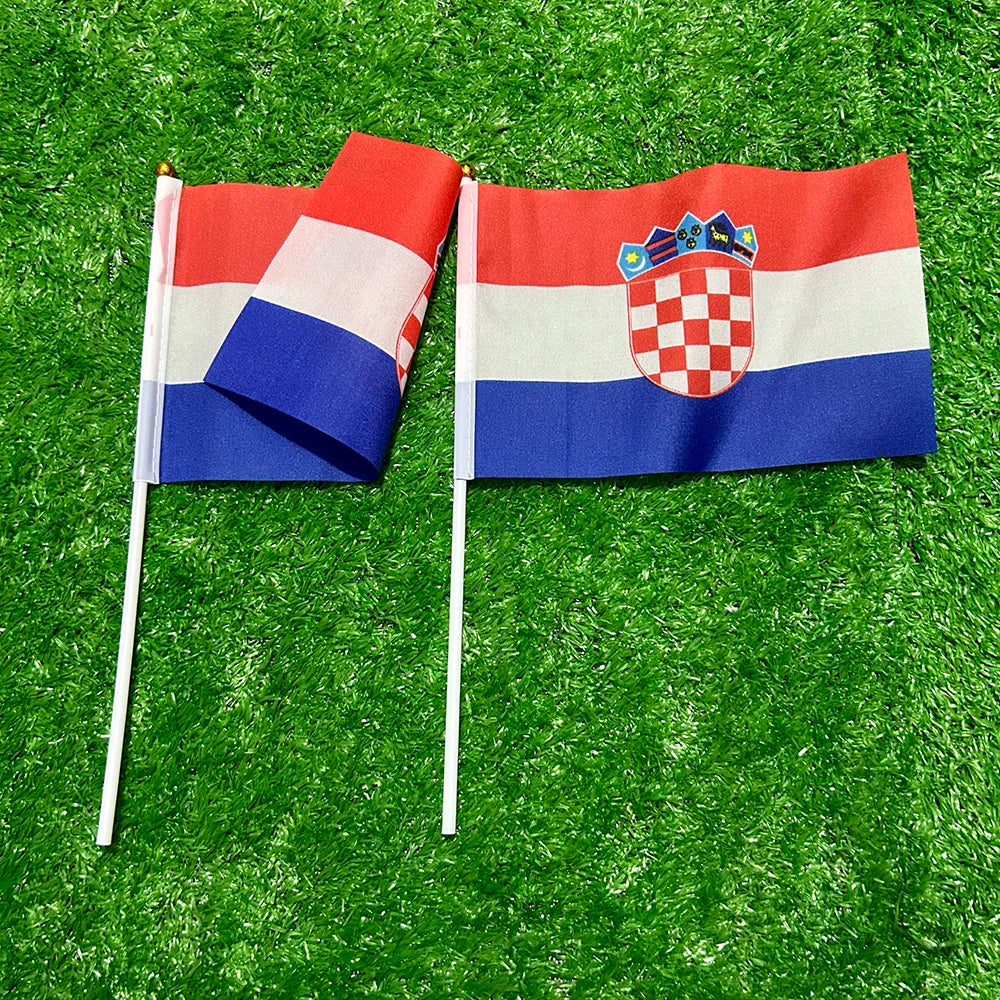 SKY FLAG Croatia hand Flag 10/20/50/100pcs 21*14cm Croatia Hand Waving Flags With plastic pole For Sports Activity Home Decor