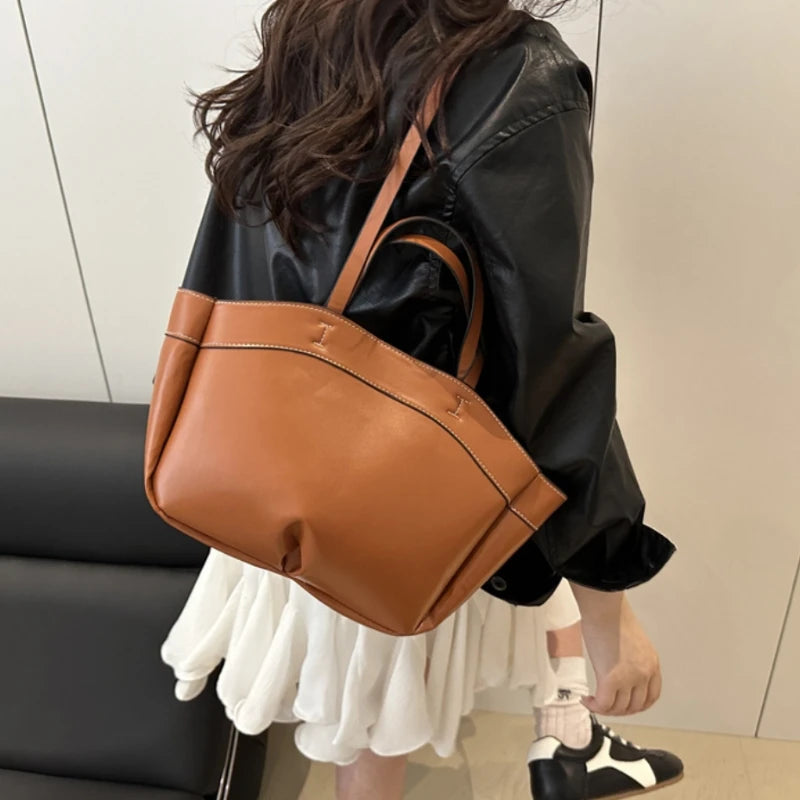 Women Tote Bag Underarm Bag Large Capacity PU Leather Shoulder Bags Vintage Solid Crossbody Bag Trendy Briefcase Bags with Purse