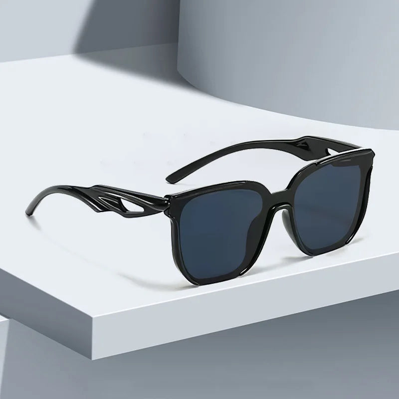 Sunglasses for Women Lightweight Fashionable Square Sunglasses Unique Wavy Leg Design Gradient Frame Versatile Women Glasses