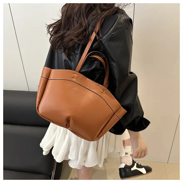 Women Tote Bag Underarm Bag Large Capacity PU Leather Shoulder Bags Vintage Solid Crossbody Bag Trendy Briefcase Bags with Purse