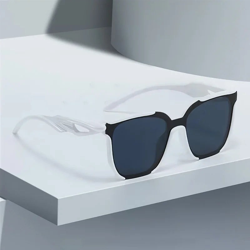 Sunglasses for Women Lightweight Fashionable Square Sunglasses Unique Wavy Leg Design Gradient Frame Versatile Women Glasses