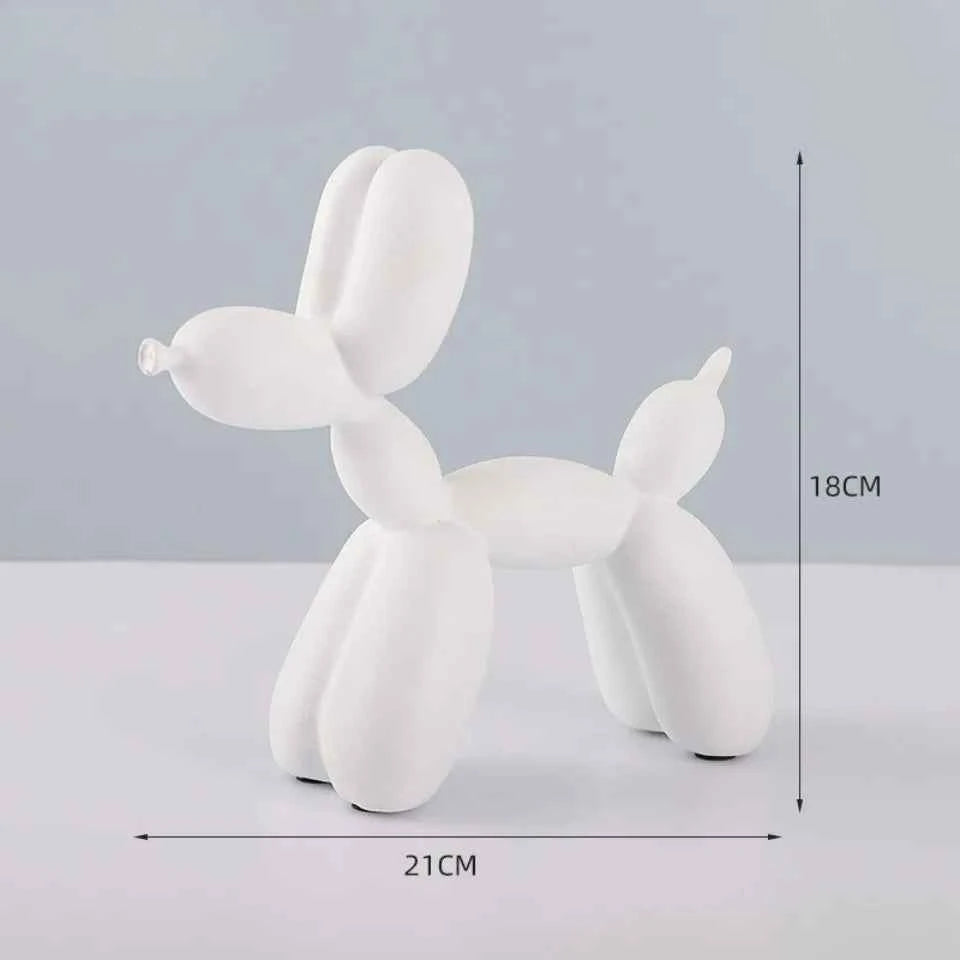 Nordic Living Room Home Decor Room Figurines Ornaments Office Desktop Craft TV Cabinet Bookcase Wine Vabinet Decoration Gift