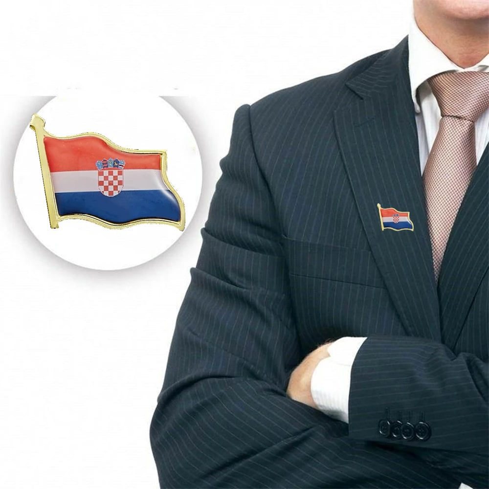 Croatia Country Flag Lapel Pin Made of Metal Souvenir Hat Men Women Waving Epoxy Flag Lapel Pin