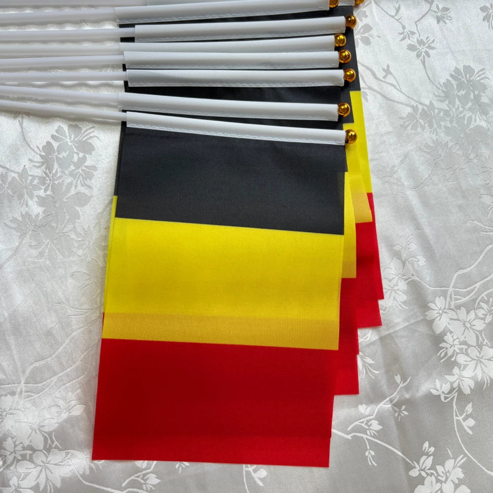 Belgium  Banner 14x21cm Belgian flag Belgian National FlagBelgian flag, parade flag, small flag, activity scope: Family Sports d