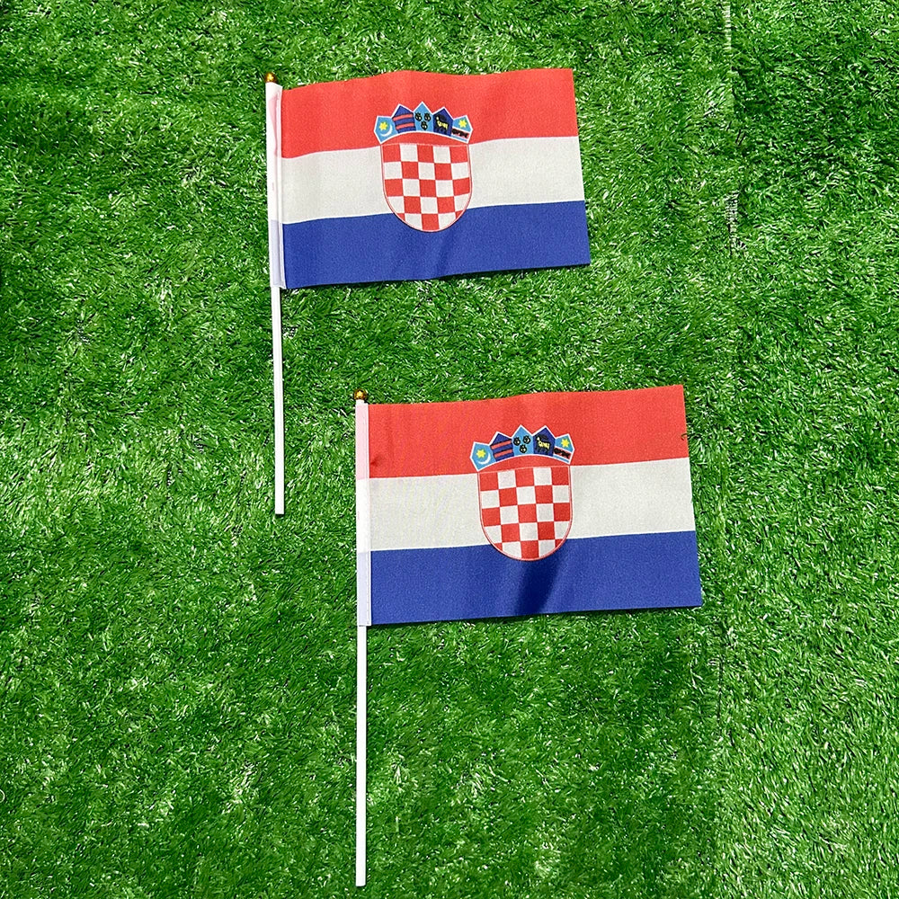 SKY FLAG Croatia hand Flag 10/20/50/100pcs 21*14cm Croatia Hand Waving Flags With plastic pole For Sports Activity Home Decor