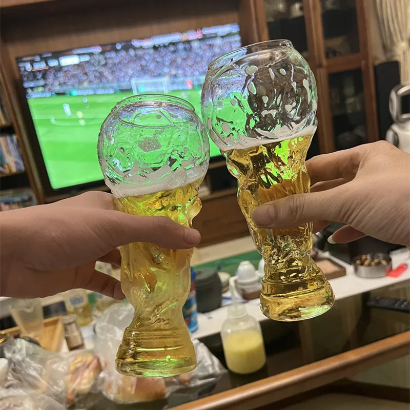 World Football Trophy Shape Beer Glass, High Borosilicate Glass, 450ml/600ml/800ml, Fan Gift for 2026 Soccer Matches & Parties