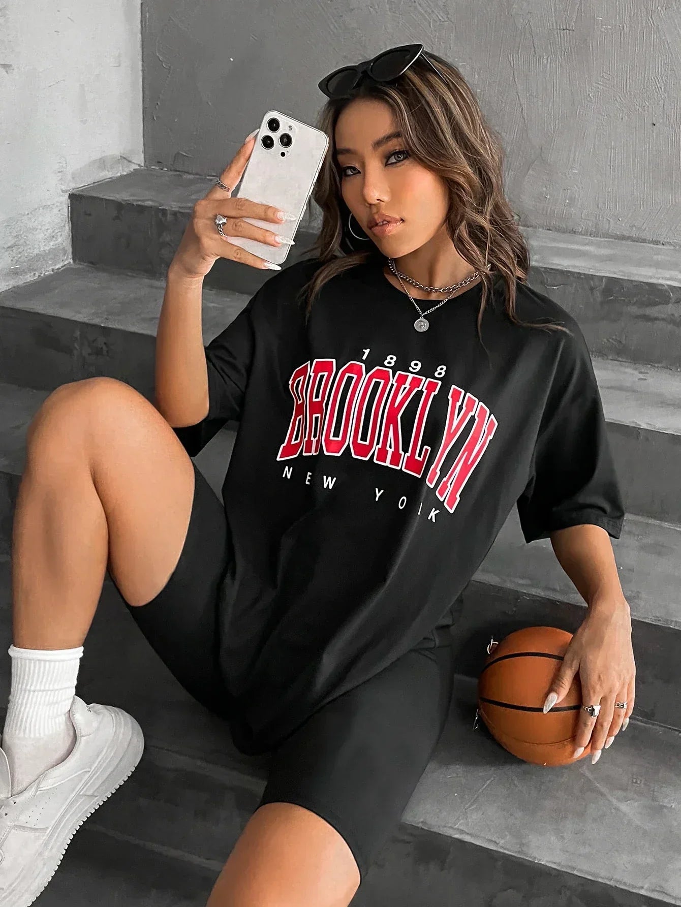 Brooklyn New York OVERSIZED T-SHIRT