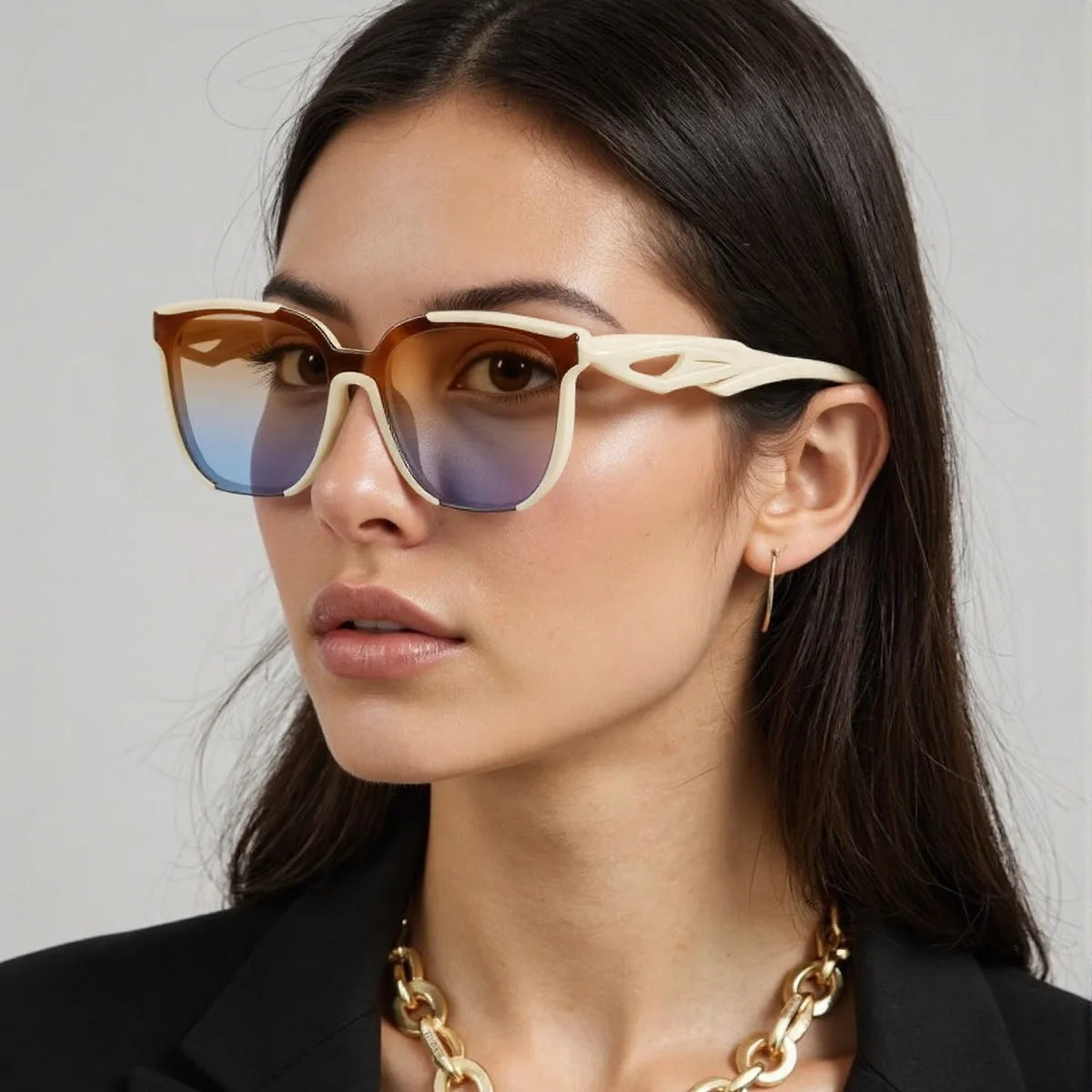 Sunglasses for Women Lightweight Fashionable Square Sunglasses Unique Wavy Leg Design Gradient Frame Versatile Women Glasses