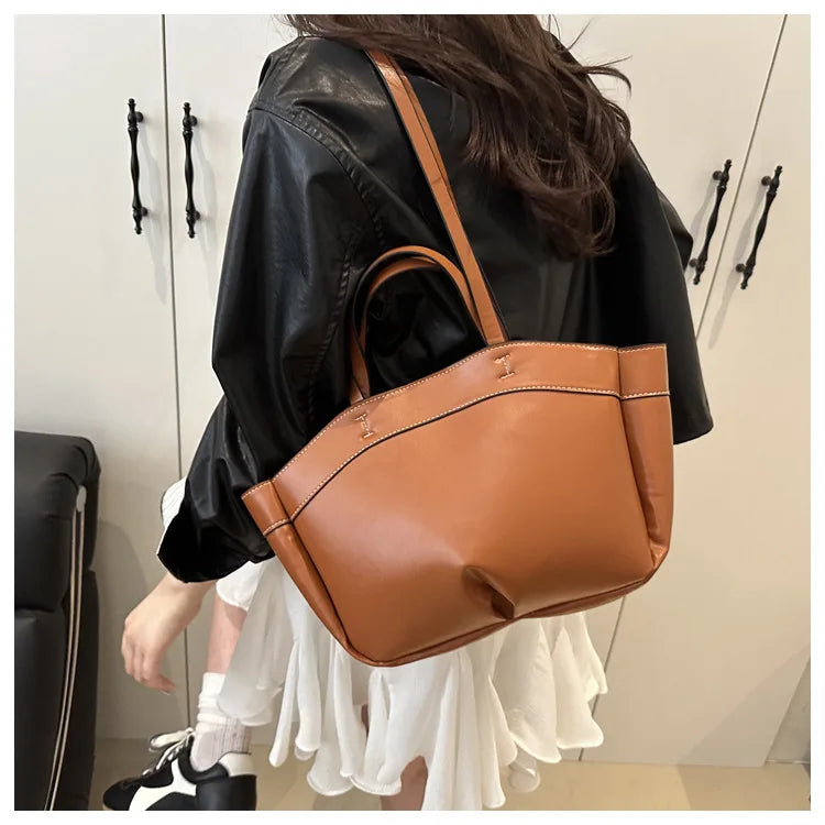 Women Tote Bag Underarm Bag Large Capacity PU Leather Shoulder Bags Vintage Solid Crossbody Bag Trendy Briefcase Bags with Purse